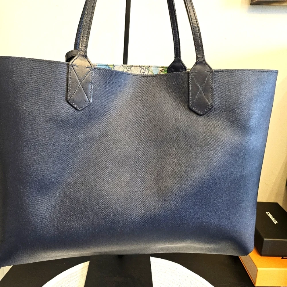 Gucci Bloom Floral Blue Tote Bag - Reversible - Picture 16 of 16